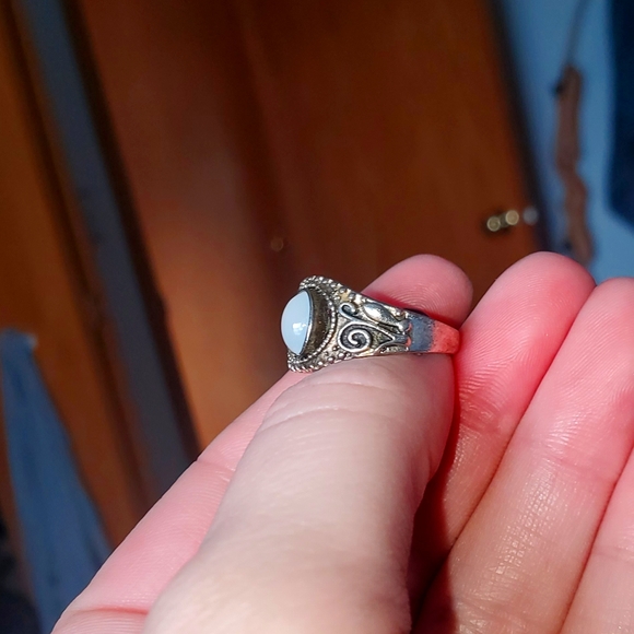 Moonstone Ring - Picture 3 of 3